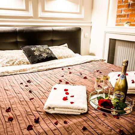 Luxury Jacuzzi Apartment Krakkó Kültér fotó