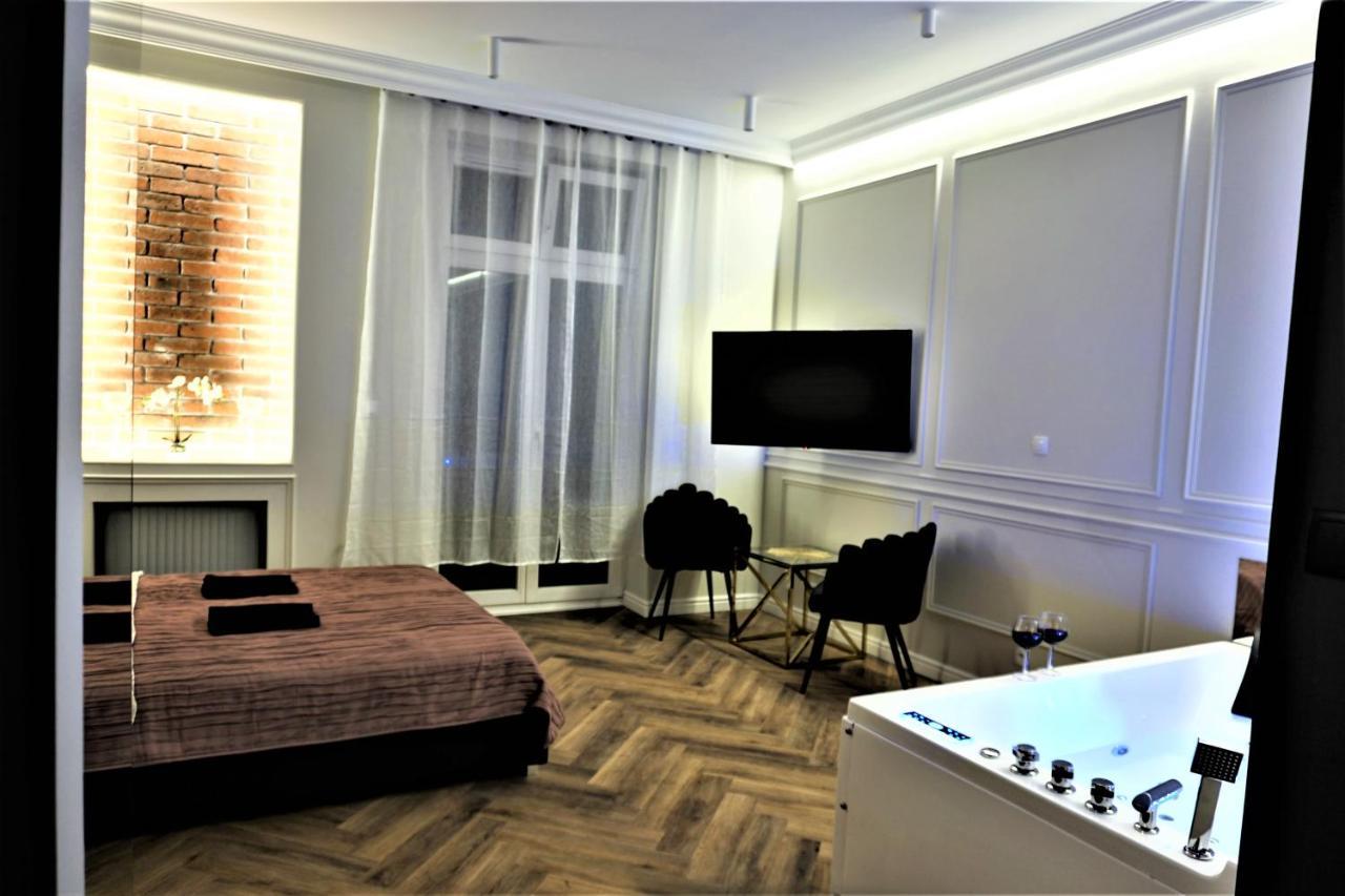 Luxury Jacuzzi Apartment Krakkó Kültér fotó