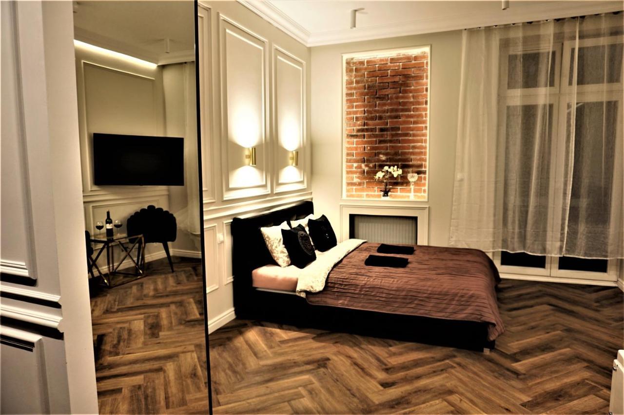 Luxury Jacuzzi Apartment Krakkó Kültér fotó